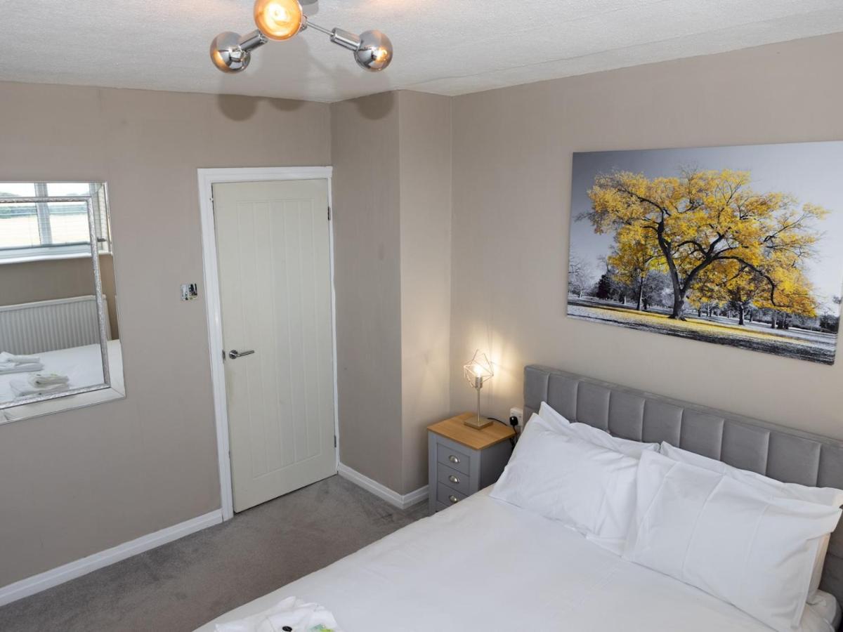 Pass The Keys Amazing 4 Bedroom Property- Hot Tub & Sea Viewsスカーバラ エクステリア 写真